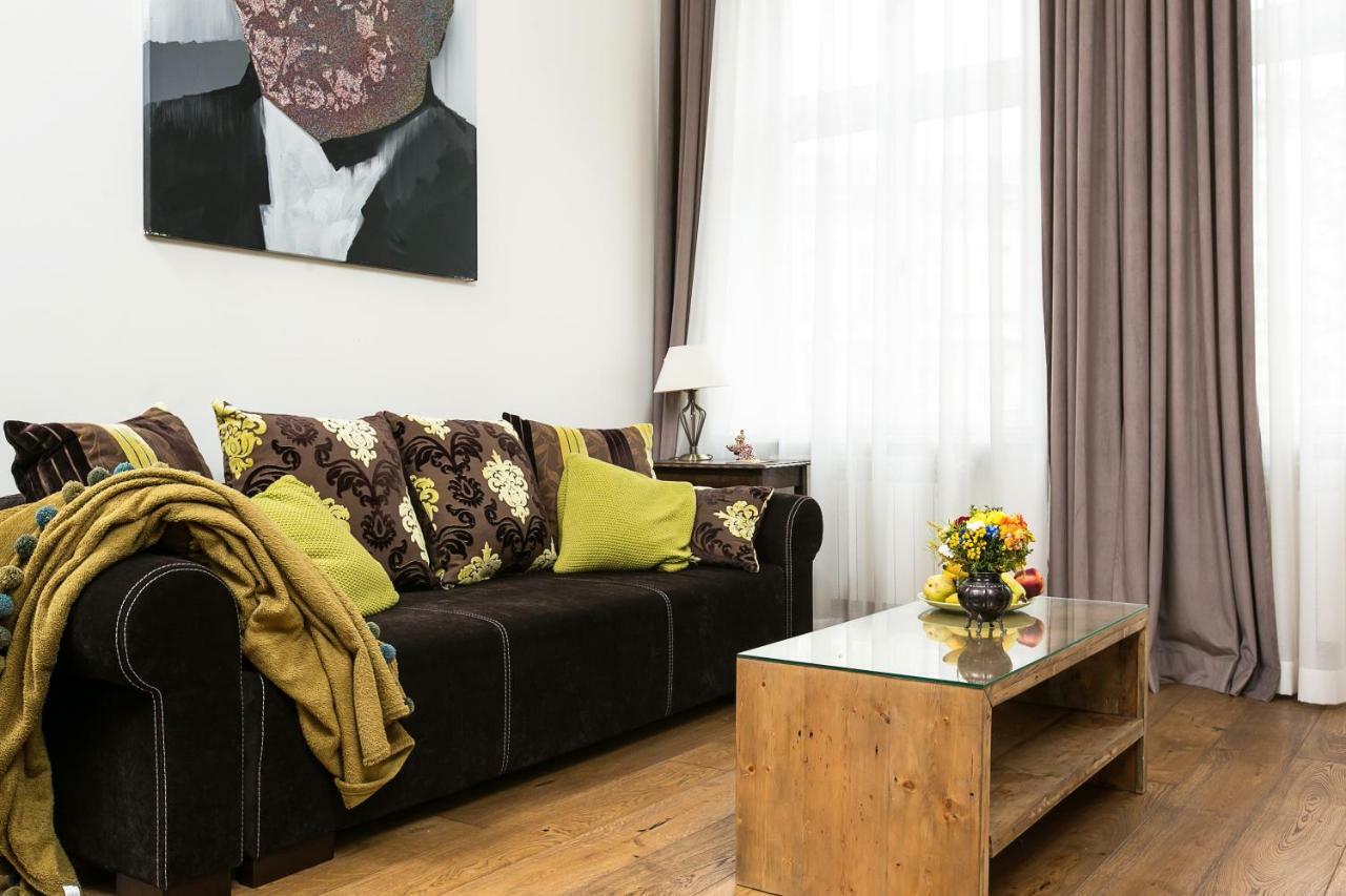 Old Town Brigue By Otium Apartament *